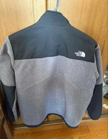THE NORTH FACE 플리스 자켓 M 사이즈 그레이/블랙