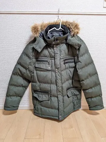 다운 자켓 카키색 올리브 그린 다운