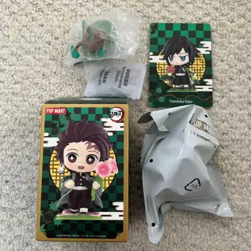 POP MART 토미오카 기유 피규어 카드 포함