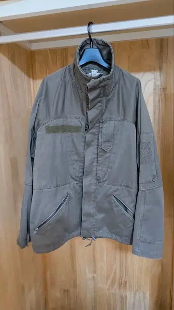 오스트리아군 파라트루퍼 자켓