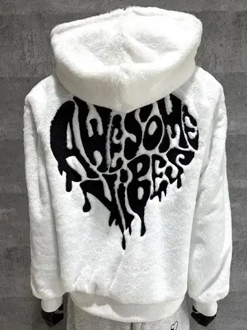 하트 자수 보아 블루종 화이트 M 빅 실루엣 아메카지 자수 오샤레