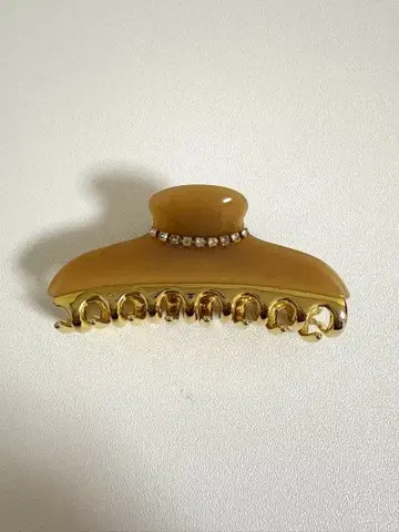 ACCA 베이지 클립 뉴코라나