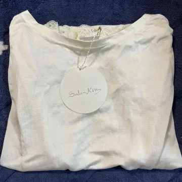 [ Salon Kitty ] 미사용 M 사이즈
