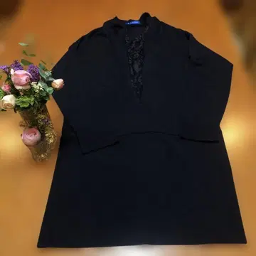 LA JOCONDA 라핀의 라 조콘다의 V넥 레이스 예쁜 튜닉