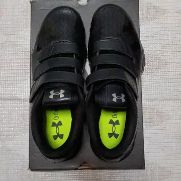 언더아머 신발