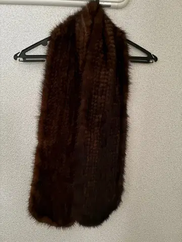 문배트 다크 브라운 퍼 머플러