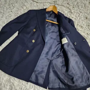 유니버설 랭귀지 네이비 더블 브레스트 자켓 REDA