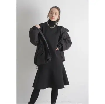 아르페쥬 스토리 한정판 MINOTECH 충전솜 코트 블랙 M