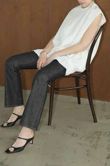 CLANE 힙 행 데님 팬츠