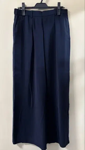 자유구 와이드 팬츠