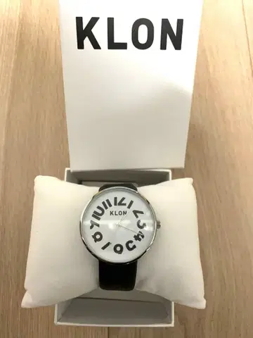 (새상품) KLON 클론 jam CLOCK 손목시계 가죽 벨트 블랙