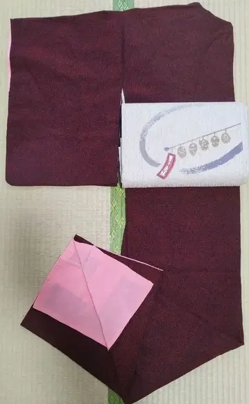 크림슨 트위드 순수 실크  크레이프 원단 앤티크 경절 유키츠무기