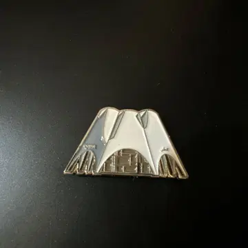 카타르 파빌리온 마그넷 핀 배지