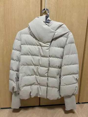 [ 새상품급 ] ABAHOUSE ECRU (아바하우스 에크루) 다운 자켓