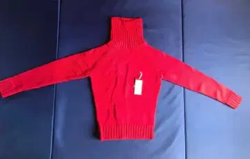 INGNI 울 터틀넥 스웨터 사이즈 9 레드