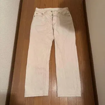 젬블 화이트 베이지!? 데님 버튼 플라이 적귀