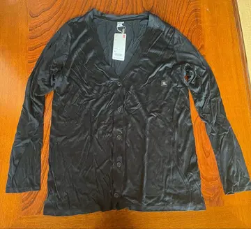 미사용 새상품 유니클로 실크 가디건