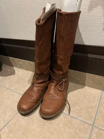 trippen 브라운 가죽 롱 부츠