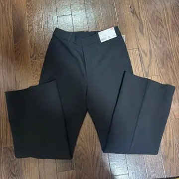 UNIQLO 블랙 플레어 팬츠 S