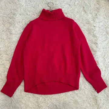 새상품급 유나이티드 애로우즈 UWSC 바이어스 터틀넥 니트 캐시미어 혼방