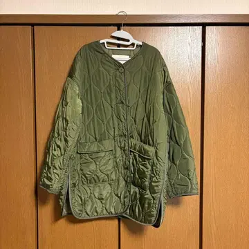 Ray BEAMS 퀼팅 자켓 카키