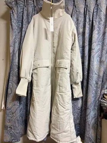 아이보리 롱 다운 자켓