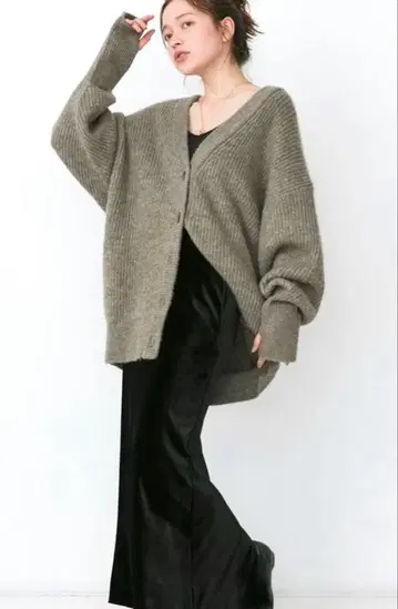 ungrid 미들 기장 니트 가디건