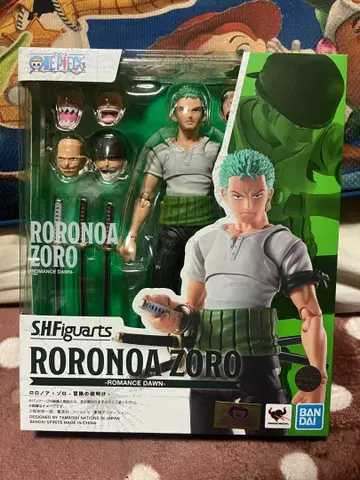 반다이 S.H.Figuarts 로로노아 조로 -모험의 새벽-