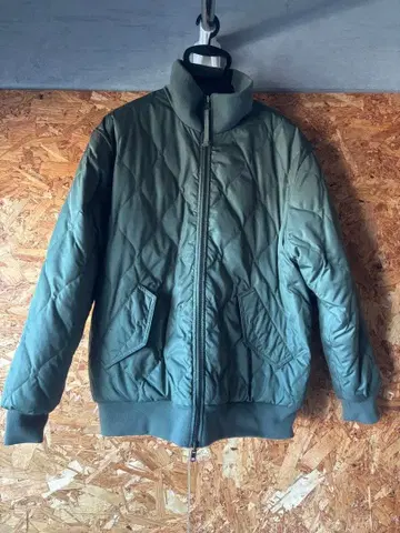 TAION 퀼팅 자켓 L 사이즈 올리브