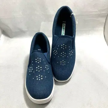 데님풍 다크 블루 슬립온 스니커즈 큐빅