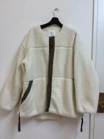 WARM BOA 크루넥 보아 자켓