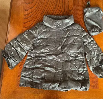 미사용 새상품 유니클로 프리미엄 다운 울트라 라이트 토퍼 자켓