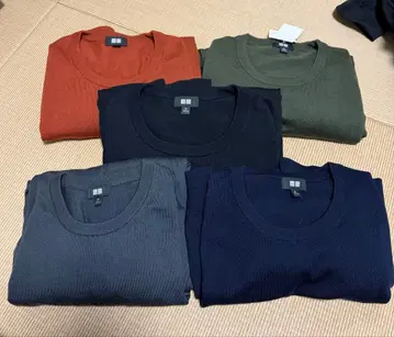 UNIQLO 엑스트라 파인 메리노 크루 세트 판매 새상품