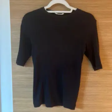 오라리 블랙 반팔 T셔츠