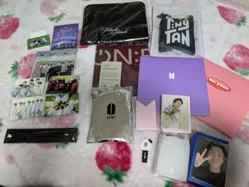 BTS 공식 굿즈 묶음 판매