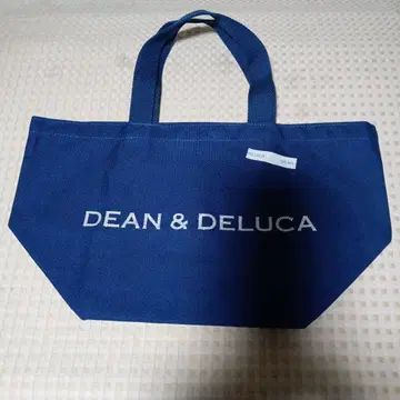 딘&델루카 차리티 토트 2025 라피스 블루 S