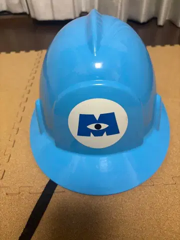 몬스터즈 잉크 파랑 헬멧 디즈니랜드