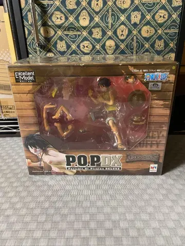 P.O.P DX 루피 피규어