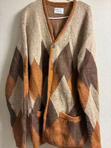 다이아몬드 패턴 가디건