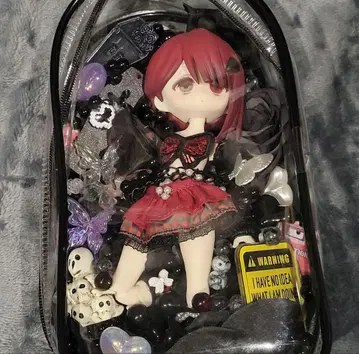 핸드메이드 커스텀 피규어 파우치 블랙 계열 고딕 디자인