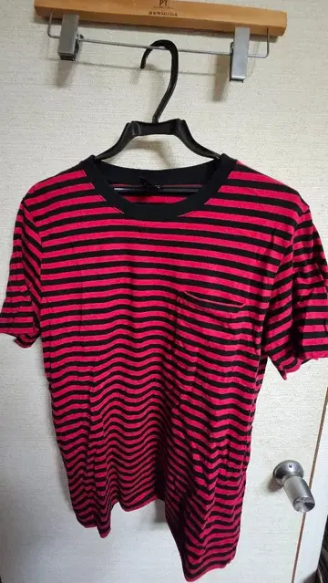 넘버나인 보더 T셔츠 가슴 포켓 빨검