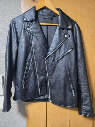 유니클로 라이더 자켓 사이즈 S