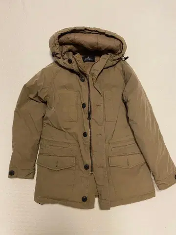 다운 자켓 Real Words M 사이즈 베이지