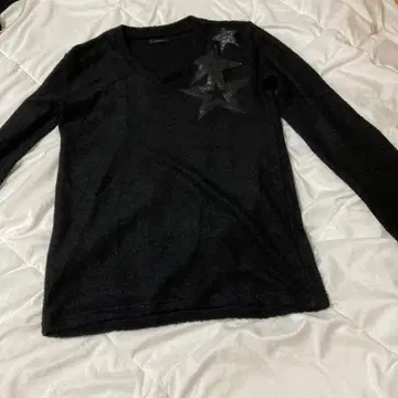 Stud Muffin 스웨터 M