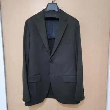 [미사용 새상품] UNITED ARROWS 다크 올리브 테일러드