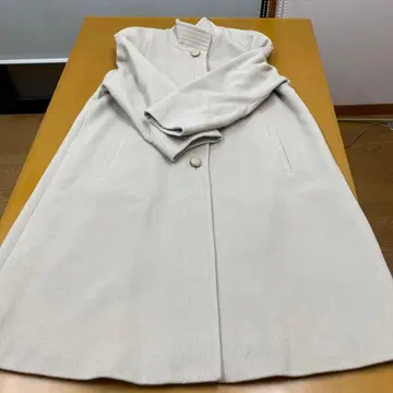 어깨 패드 울 롱 코트