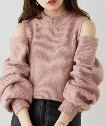 Chico/어깨 트임 디자인 볼레로 니트