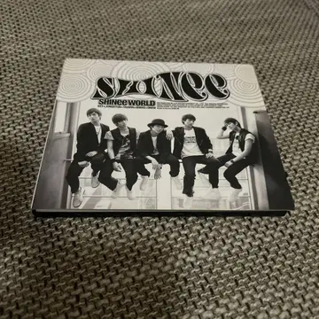 SHINee WORLD The First Album Type-B CD