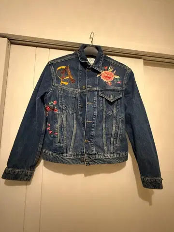 Aries 자수 데님 자켓