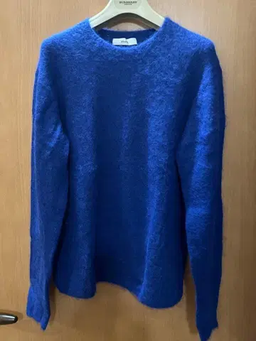 ebure 알파카 크루넥 니트